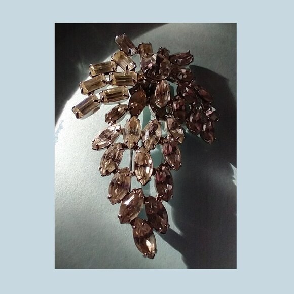 Vintage Rhinestone Brooch Pin 1950s Mid-Century - Picture 8 of 9